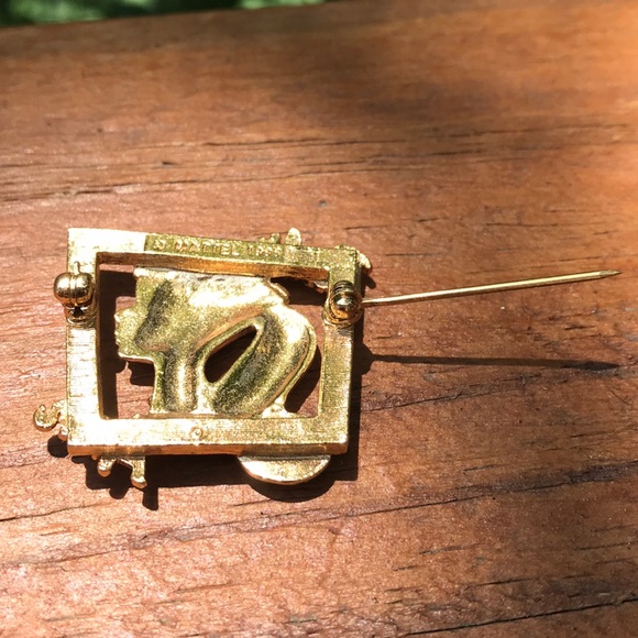 🌻3/25🌻1998 Barbie Avon Mattel Brooch Rhinestones - Picture 3 of 3